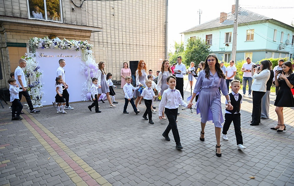 Свято Першого дзвоника у Кагарлицькому ліцеї №1. 2024 рік 15