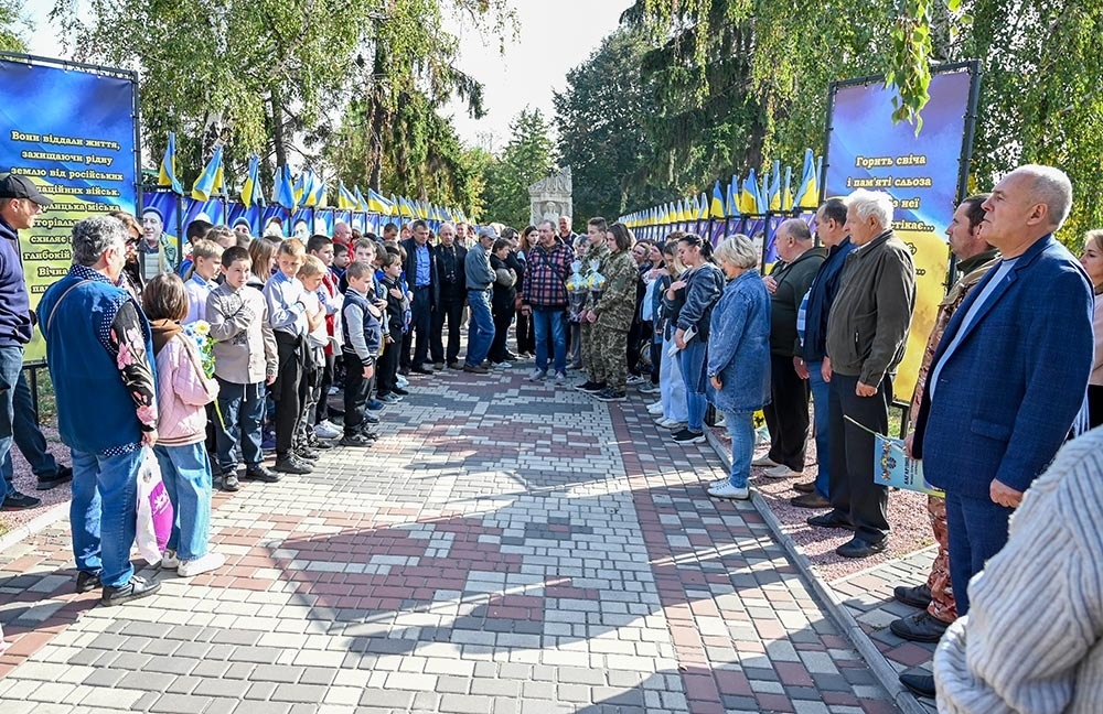 Під час урочистостей з нагоди Дня захисників та захисниць України в Кагарлику: на Алеї Слави Героїв 1