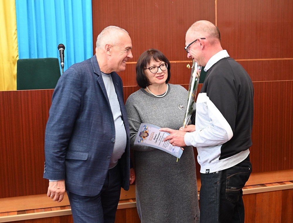 Під час урочистостей з нагоди Дня працівників освіти в Кагарлику 5