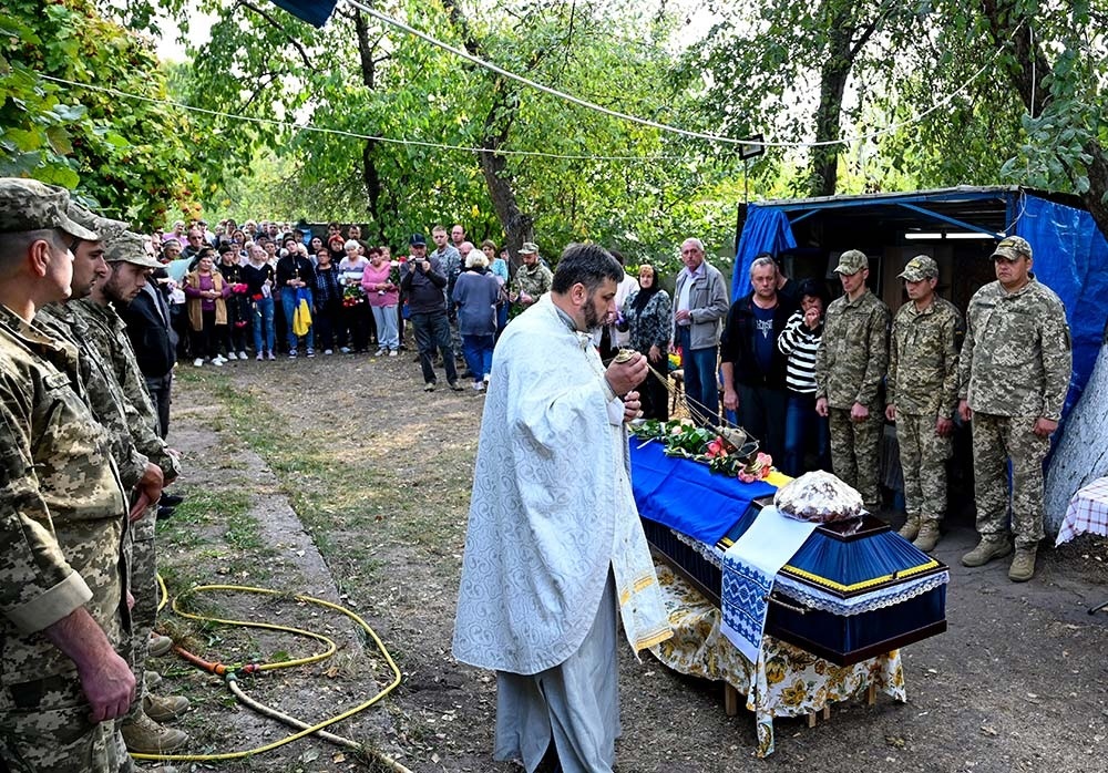У Гороховому провели в останню путь воїнку-захисницю Лідію Гребенюк 5