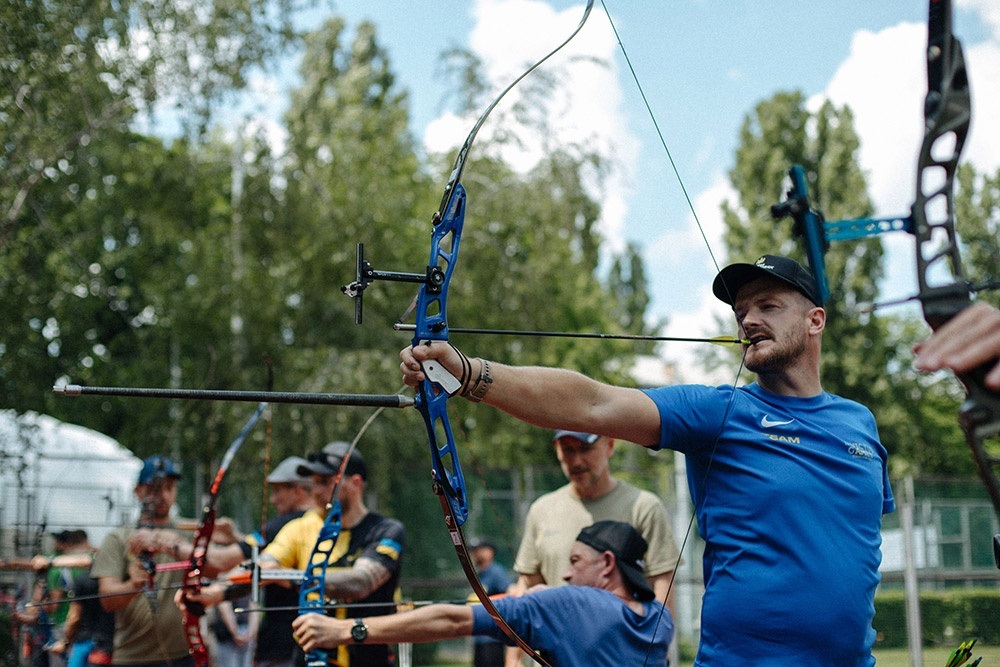 «Додай руху до сили духу» — проєкт, який допоможе ветеранам та ветеранкам якісно відновлюватись за допомогою адаптивного спорту.  1