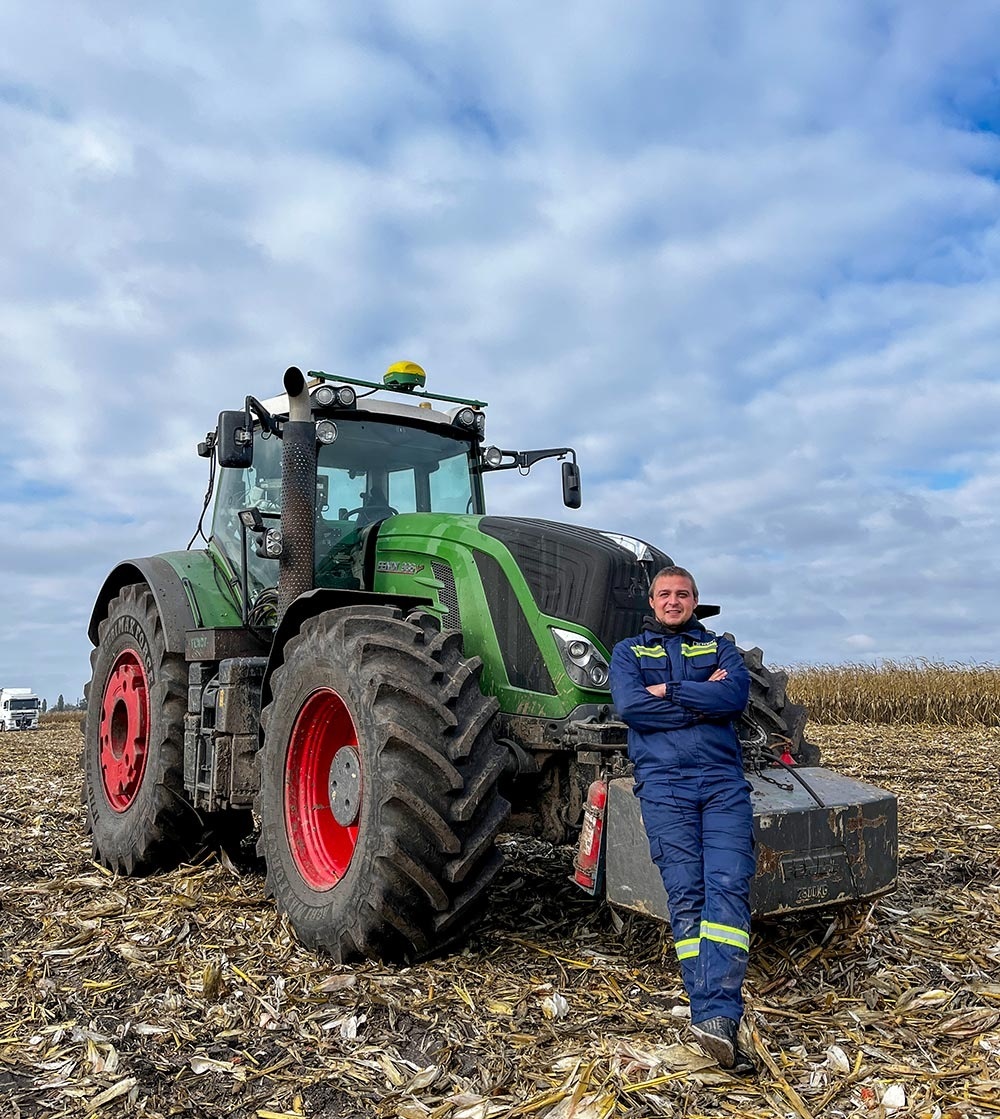 Роман Юрченко та його Fendt на полях Агрофорт» на Кагарличчині