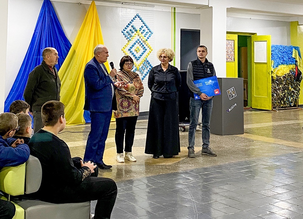Під час відкриття Бібліотечного простору Hubook в Кагарлицькому ліцеї №3