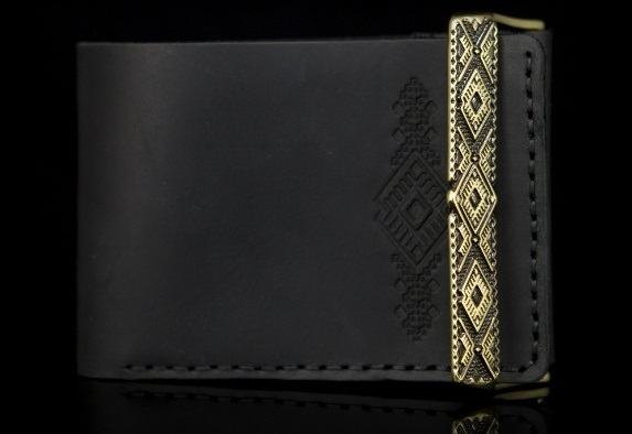 https://klamra.com.ua/leather-wallets/
