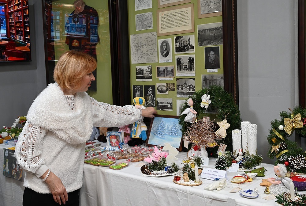 Презентація майстринями своїх виробів в музеї в Кагарлику 3