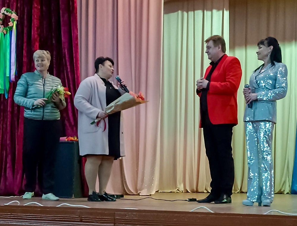 Під час благодійних заходів на підтримку ЗСУ у Слобідському будинку культури 5