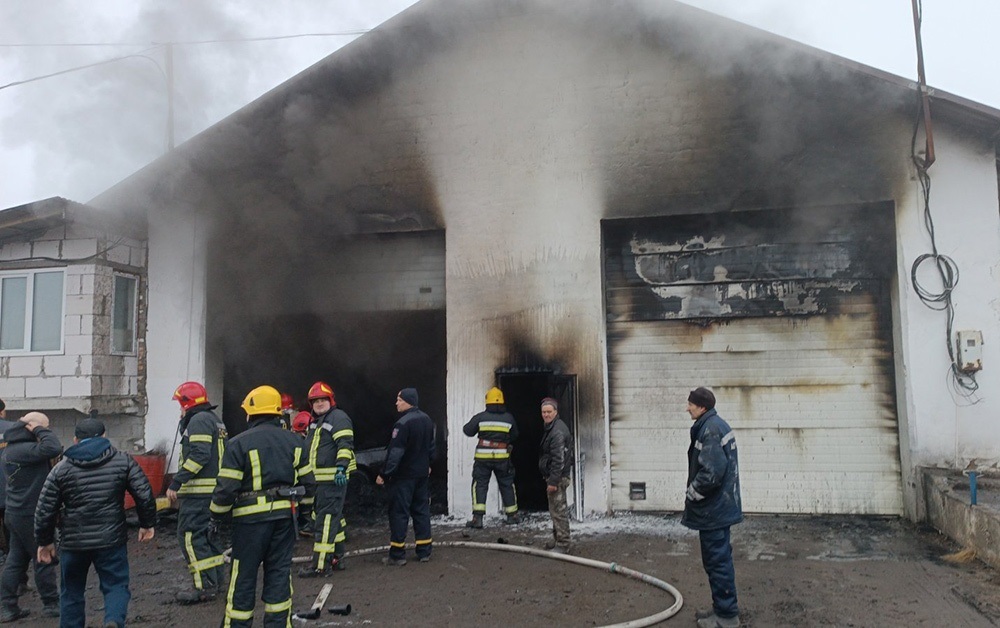 Під час ліквідації пожежі в селі Стави на Кагарличчині