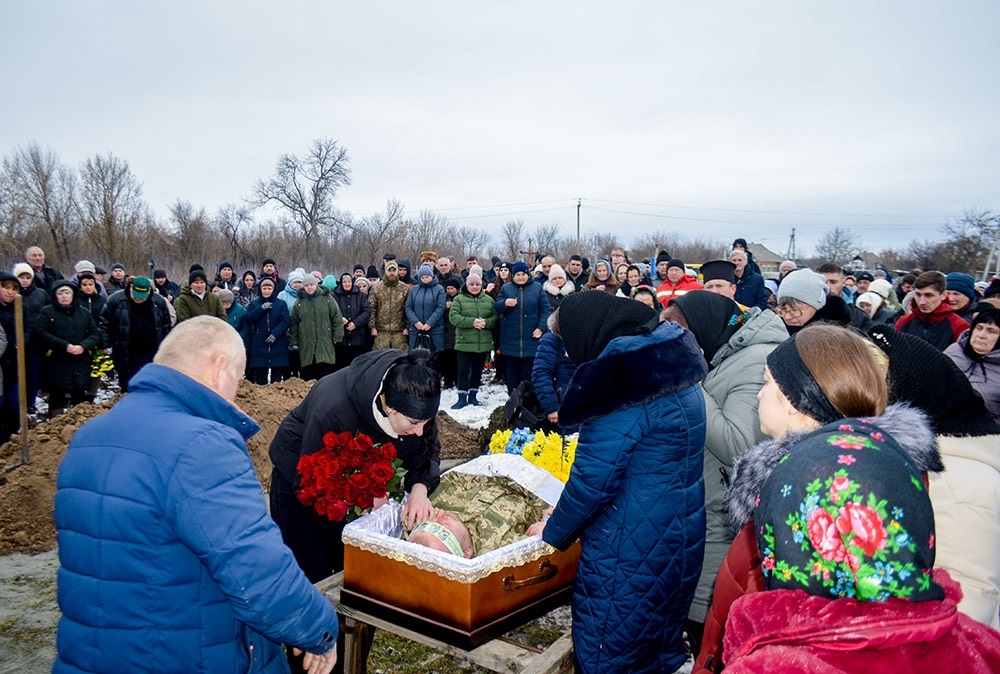 У селі Ліщинка на Кагарличчині провели в останню путь воїна Сергія Присяжного 13