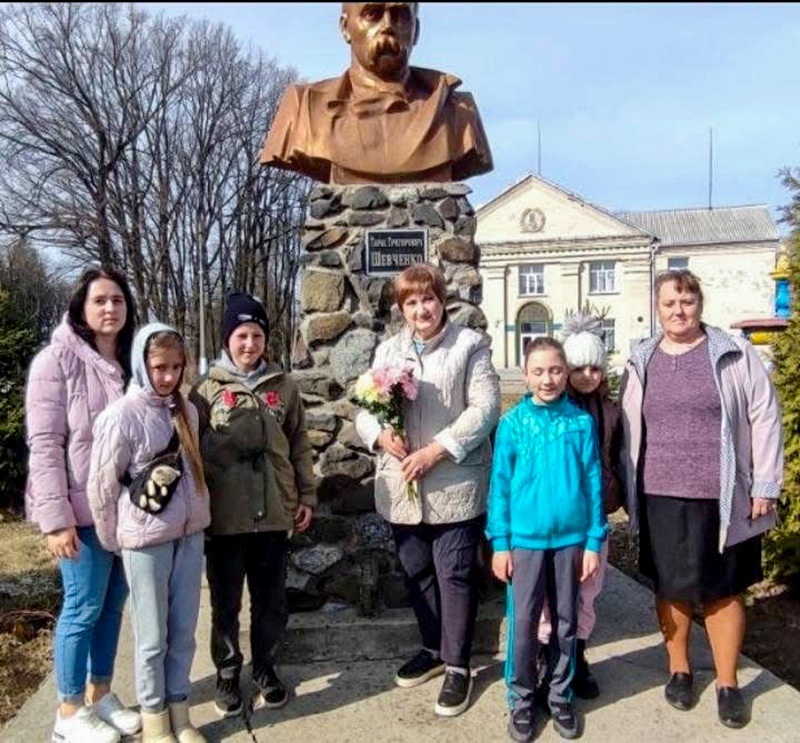 Заходи біля монумента Великому Кобзареві в Переселенні