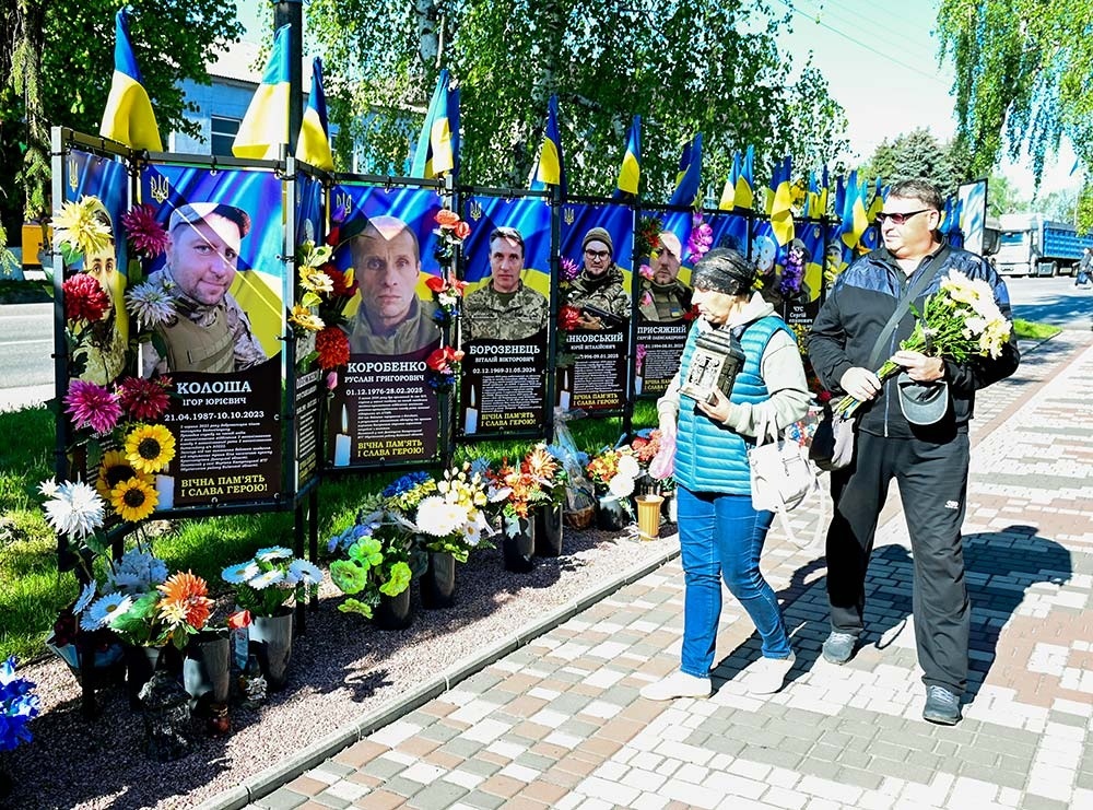 На Алеї Слави Героїв в Кагарлику відкрили банер воїну Ігорю Колоші