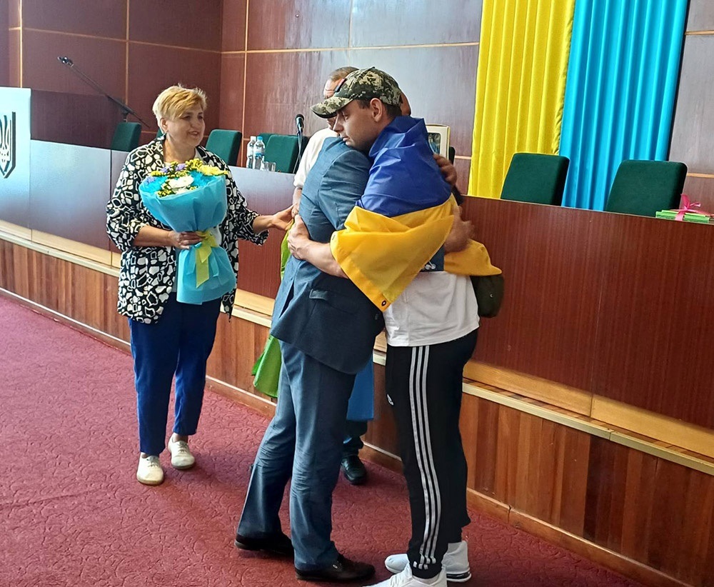 У Кагарлику щиро зустріли воїна Олексія Маслака, який повернулися із російського полону