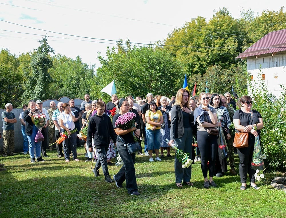 У Горохуватці провели в останню путь воїна Івана Титякина 4