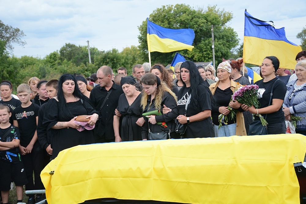 У Горохуватці провели в останню путь воїна Івана Титякина 14