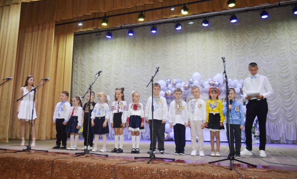 Свято Першого дзвоника у Кагарлицькому ліцеї №4. 2025 рік