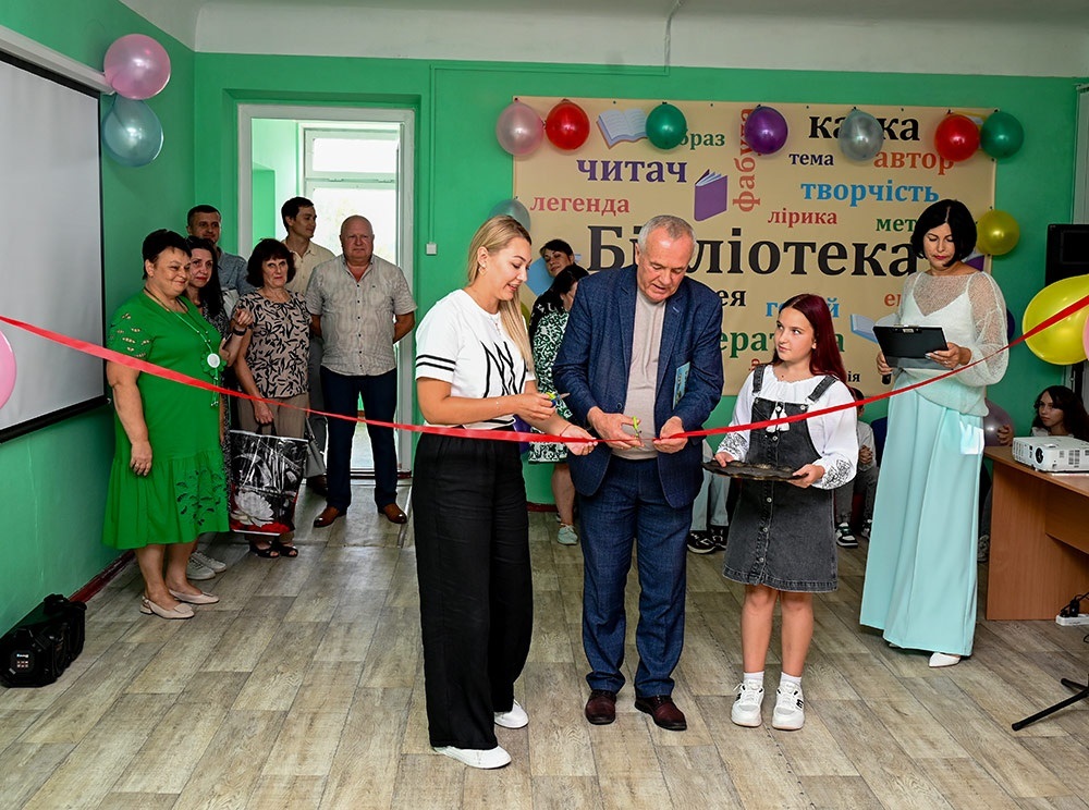 Відкриття творчого простору в Слободі в бібліотеці
