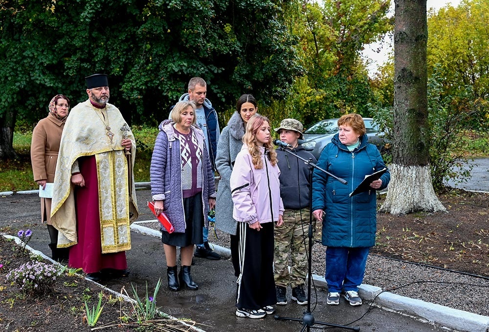 У селі Горохуватка на Кагарличчині відкрили Алею Слави та Пам'яті 3