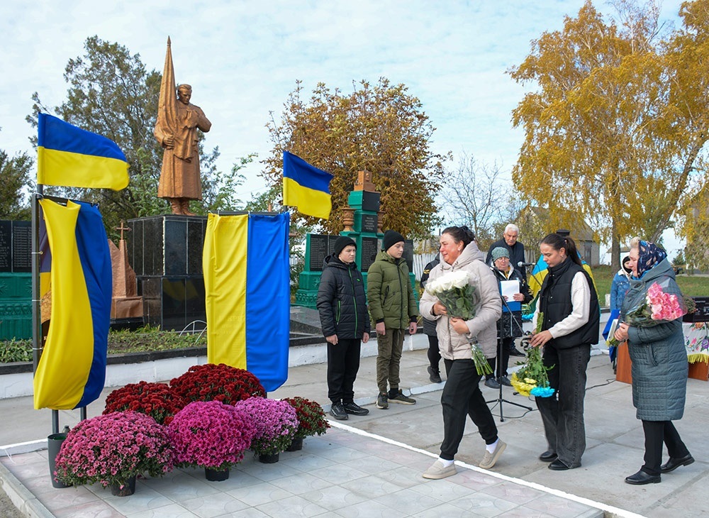 У Кадомці відкрили Алею Слави: сльози, вдячність і пам’ять про полеглих Героїв-земляків