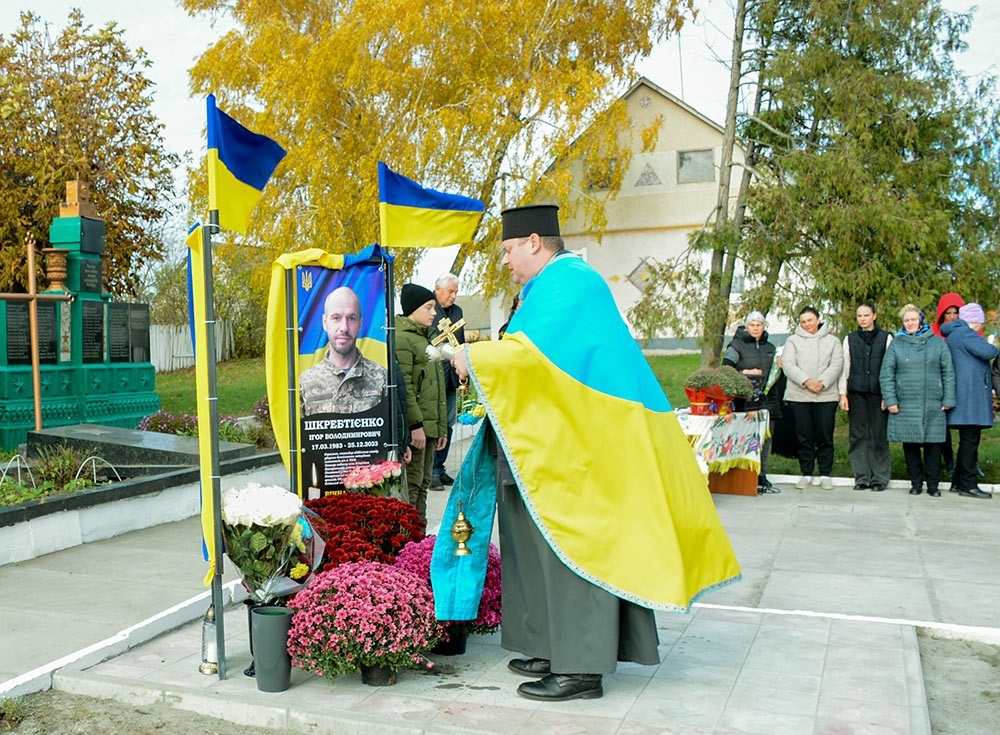 У Кадомці відкрили Алею Слави: сльози, вдячність і пам’ять про полеглих Героїв-земляків