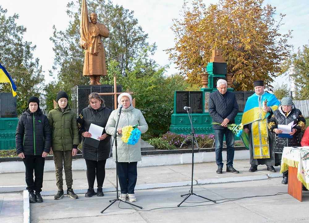 У Кадомці відкрили Алею Слави: сльози, вдячність і пам’ять про полеглих Героїв-земляків