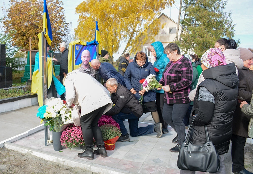 У Кадомці відкрили Алею Слави: сльози, вдячність і пам’ять про полеглих Героїв-земляків