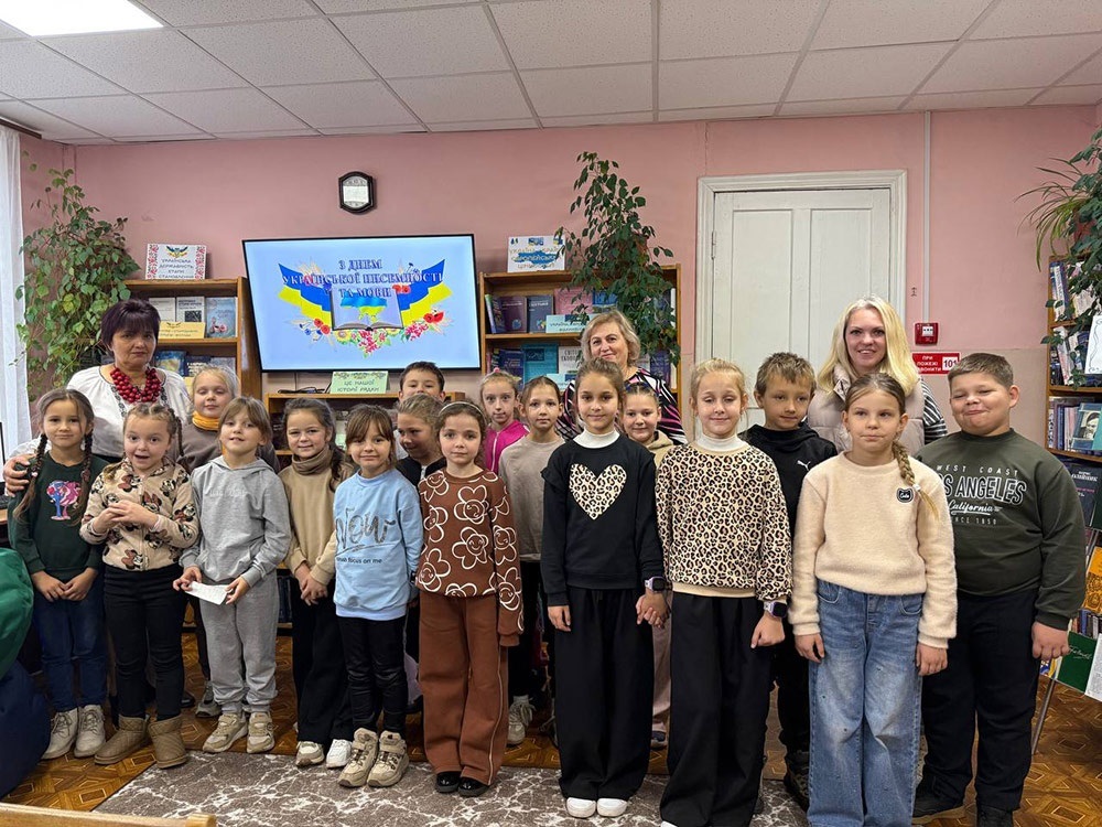 Учні 2 та 3 класу ліцею №4 на мовній зустрічі в бібліотеці Кагарлика 4