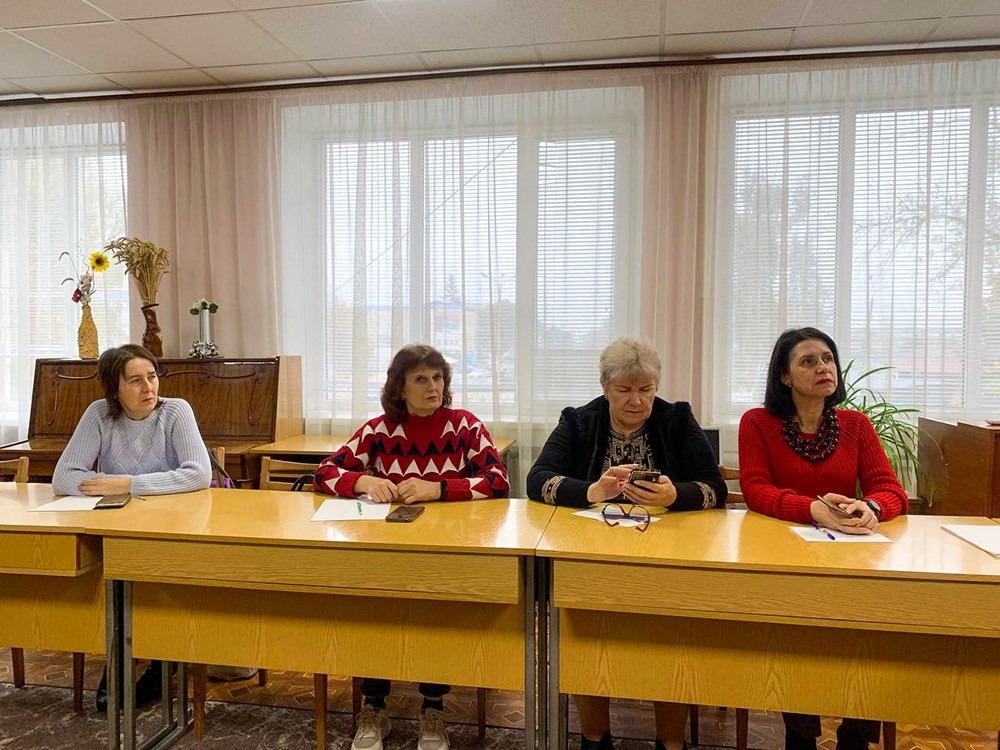 засідання клубу «Українська для всіх» для дорослих в бібліотеці Кагарлика