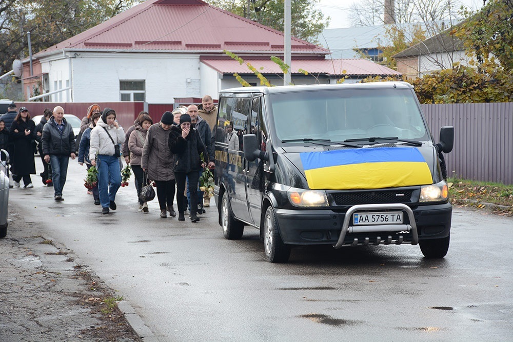 Кагарлик прощається із воїном Станіславом Кулініченком - 3