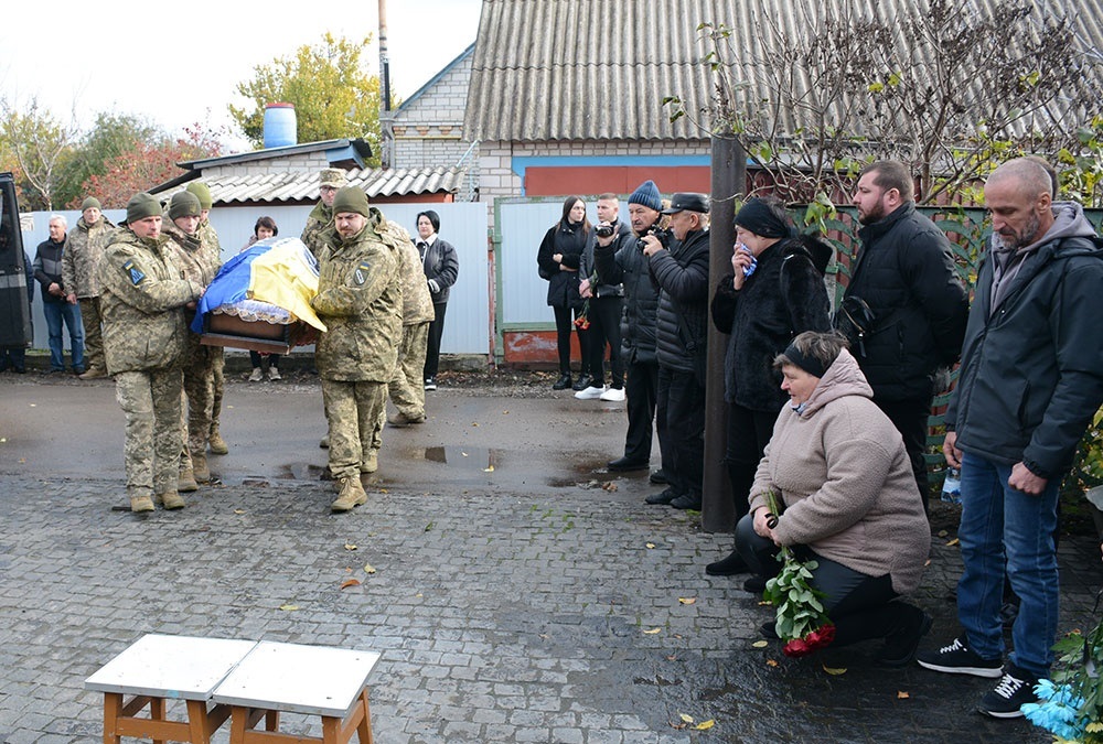 У  Кагарлику провели в останню путь воїна Станіслава Кулініченка