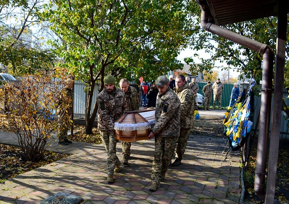 У Кагарлику провели в останню путь воїна Євгенія Пасічного