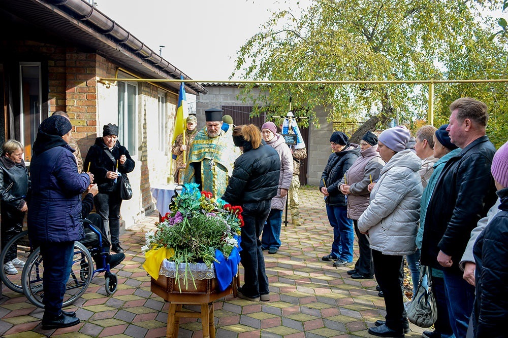 У Кагарлику провели в останню путь воїна Євгенія Пасічного - 4