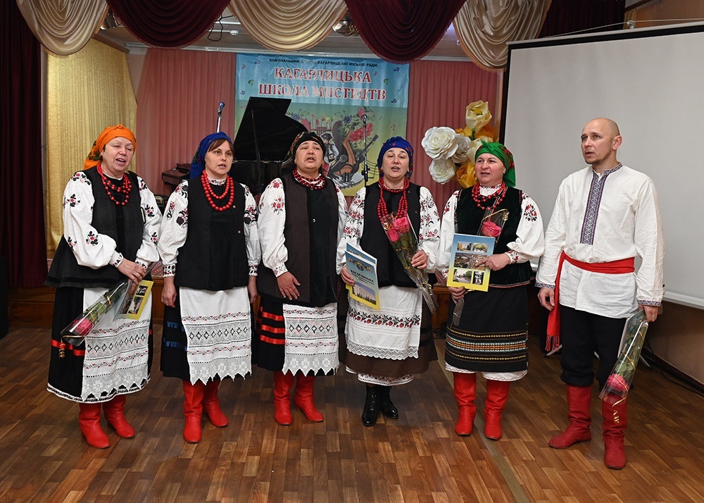 Вокальний колектив "Червона калина" із Сущан