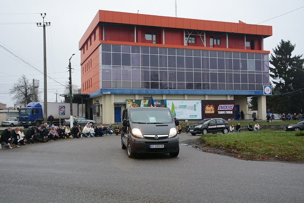 Кагарлик прощається із воїном Віталієм Шандренком - 3