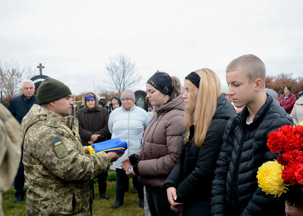 У Кагарлику провели в останню путь воїна Віталія Шандренка - 20