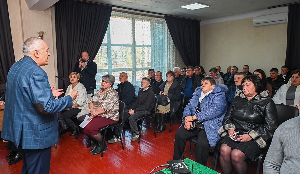 Аграріїв та радіотелевізійників Кагарличчини вітає міський голова Олександр Панюта