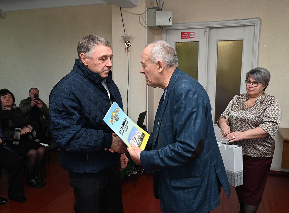 Урочисте вручення Подяк міським головою Олександром Панютою кращим аграріям Кагарличчини - 4