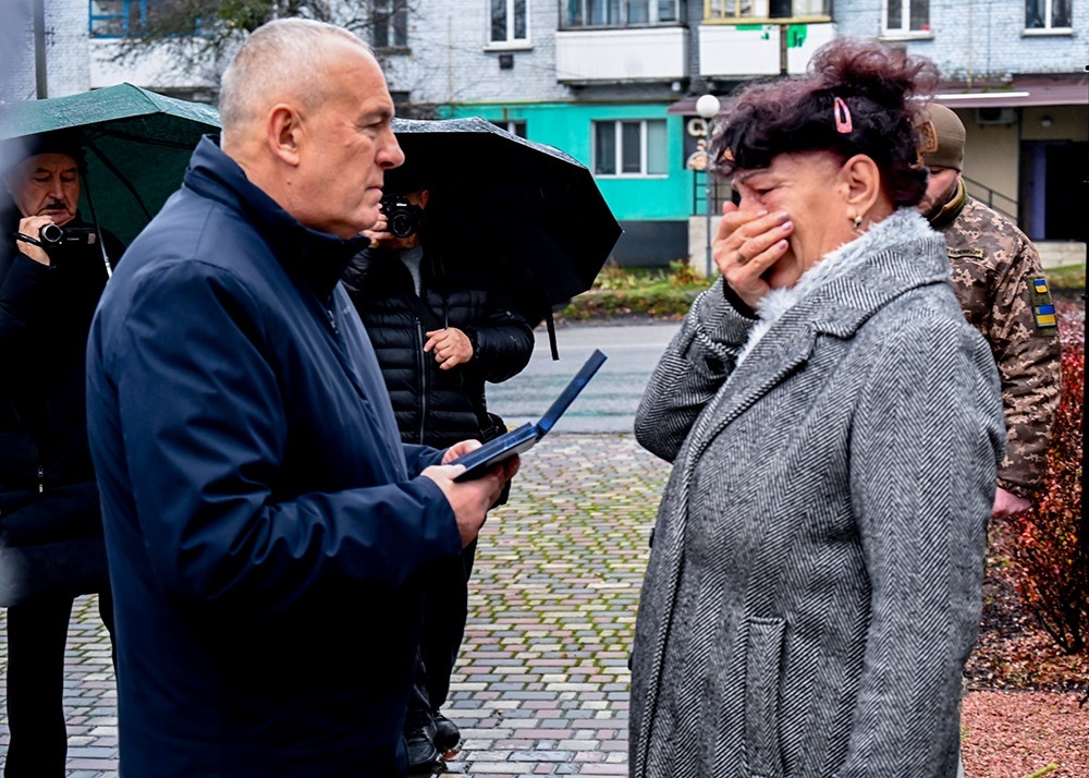 Вручення посмертних відзнак родинам воїнів Кагарлик 21.11.2025