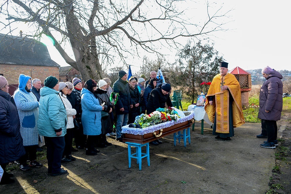 В небеснім війську поряд із братом - у Кагарлику попрощалися із воїном Сергієм Погребняком