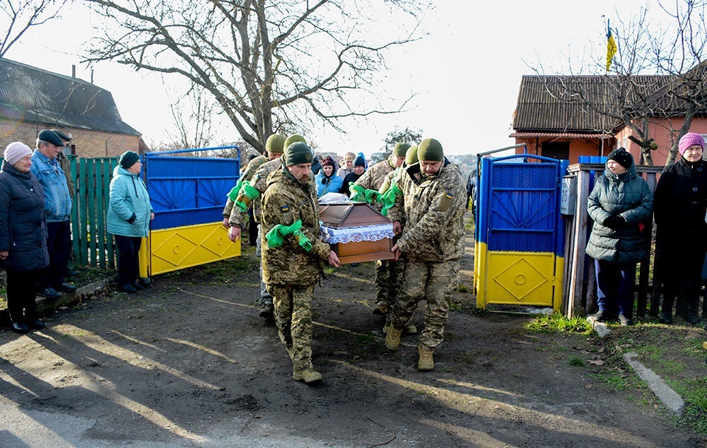 В небеснім війську поряд із братом - у Кагарлику попрощалися із воїном Сергієм Погребняком