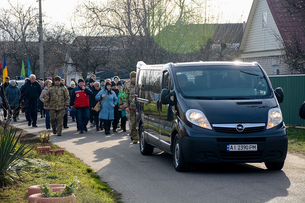 В небеснім війську поряд із братом - у Кагарлику попрощалися із воїном Сергієм Погребняком