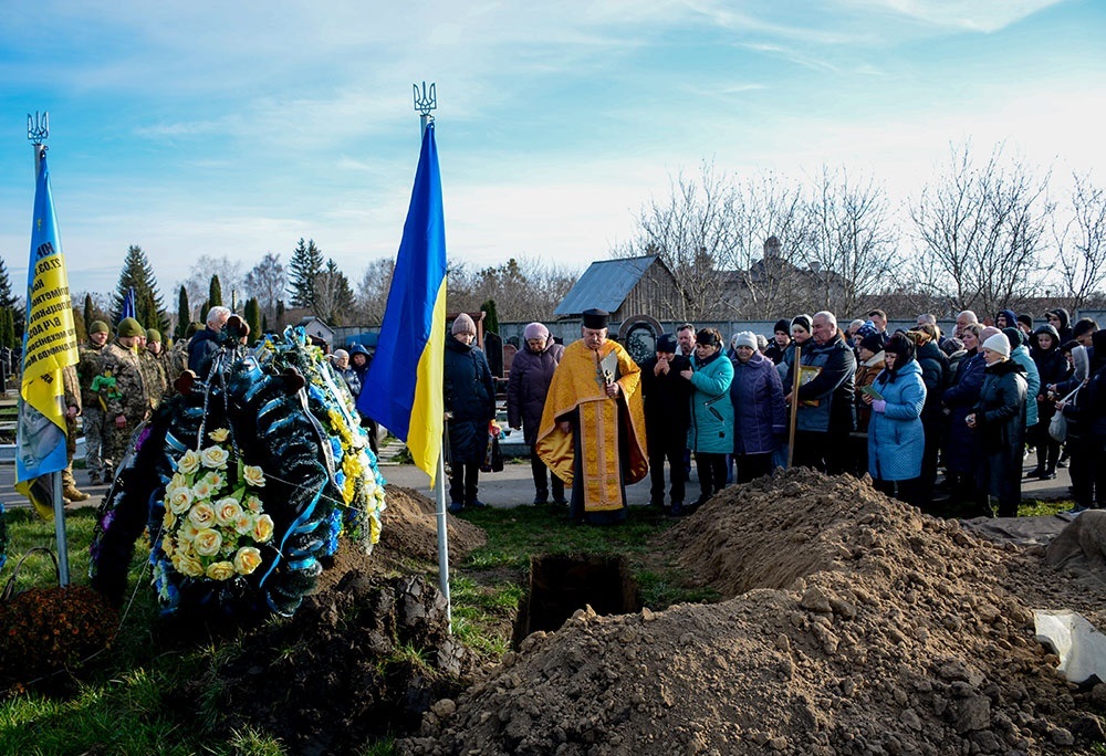 В небеснім війську поряд із братом - у Кагарлику попрощалися із воїном Сергієм Погребняком