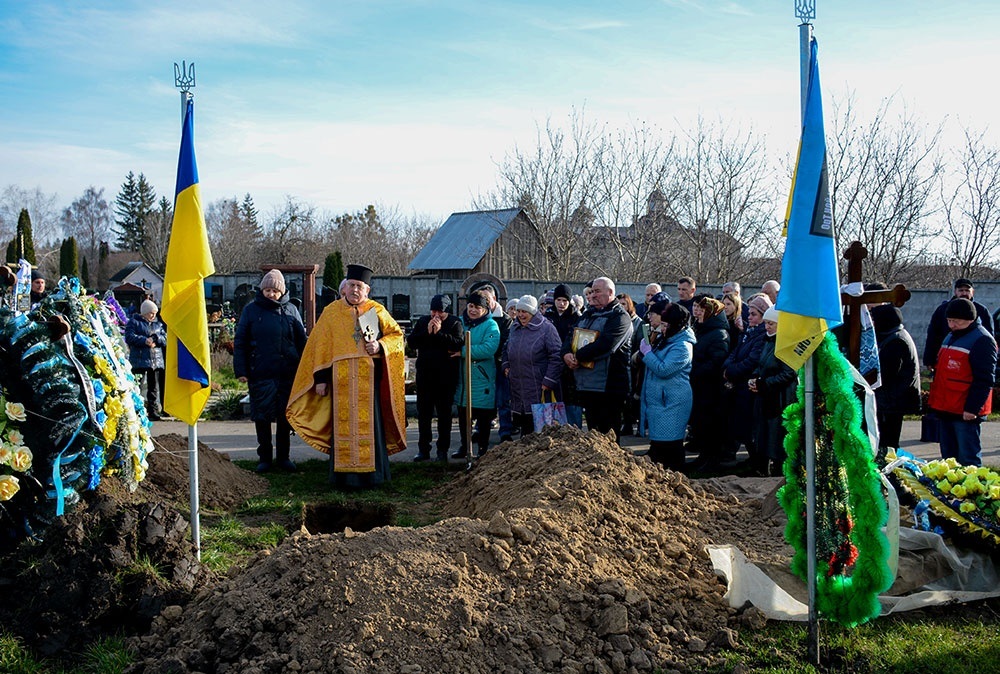 В небеснім війську поряд із братом - у Кагарлику попрощалися із воїном Сергієм Погребняком