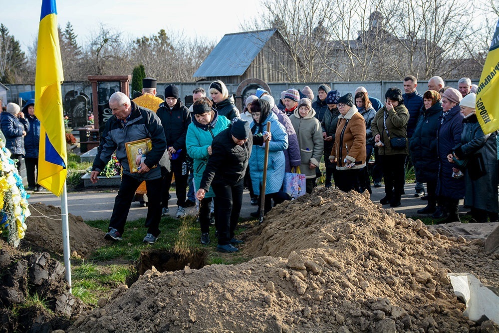 В небеснім війську поряд із братом - у Кагарлику попрощалися із воїном Сергієм Погребняком