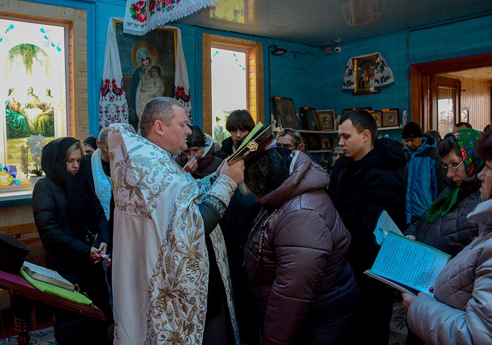 У Кадомці провели в останню путь воїна Руслана Коробенка - 15