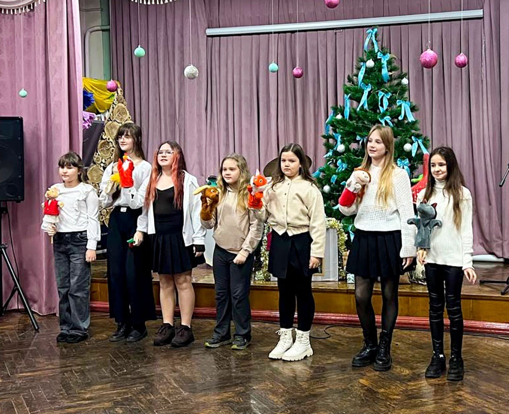 Дитяче свято «Повір у себе» у Кагарлику: чарівна зустріч зі Святим Миколаєм - 3