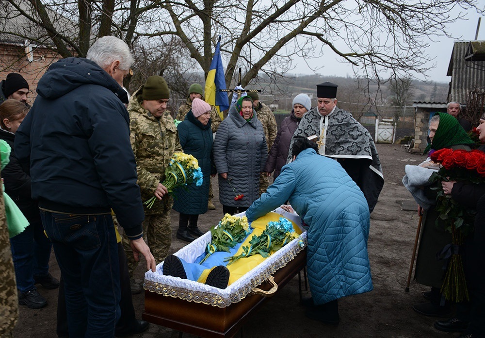 У Зеленому Яру провели в останню путь воїна Ярослава Грушка