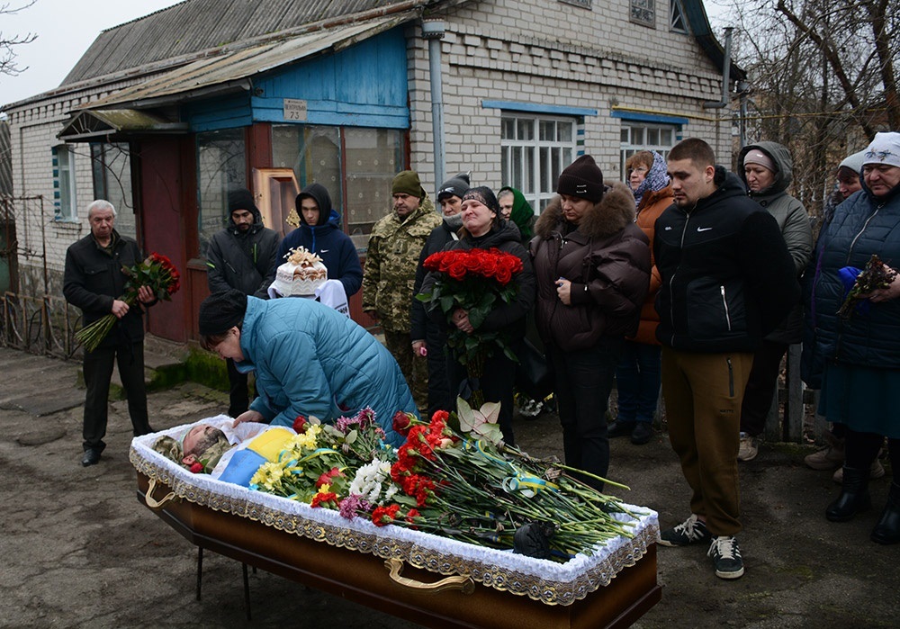 У Зеленому Яру провели в останню путь воїна Ярослава Грушка