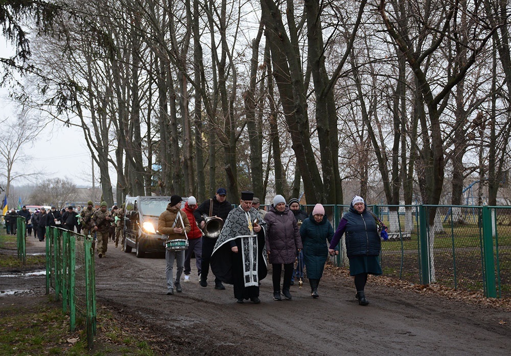 У Зеленому Яру провели в останню путь воїна Ярослава Грушка
