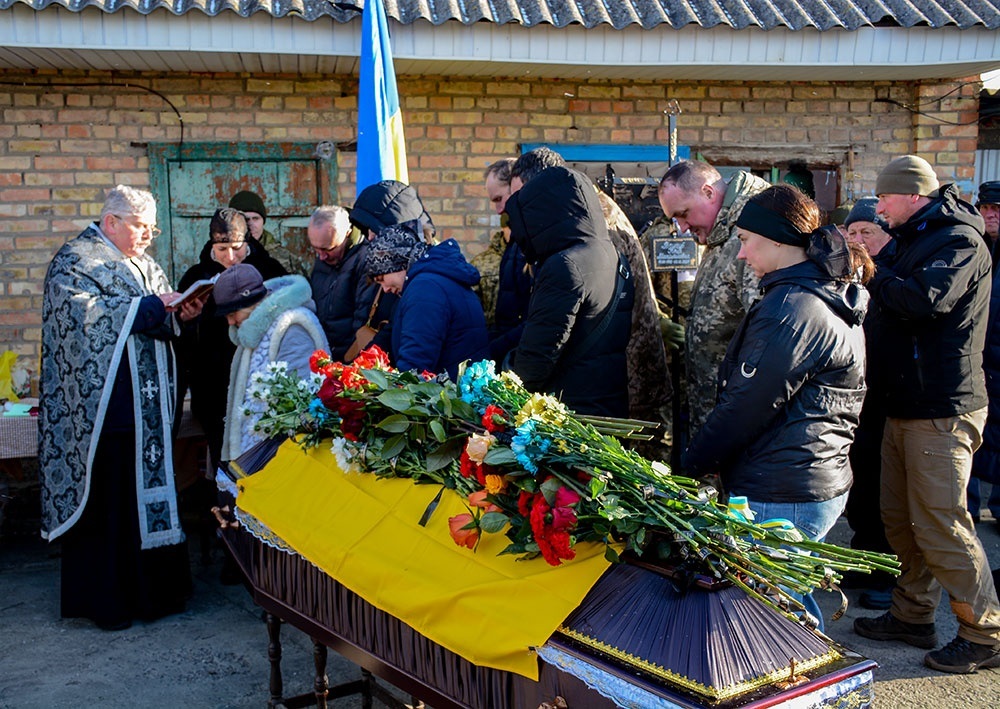 У Кагарлику провели в останню путь воїна Юрія Тригуба - 6