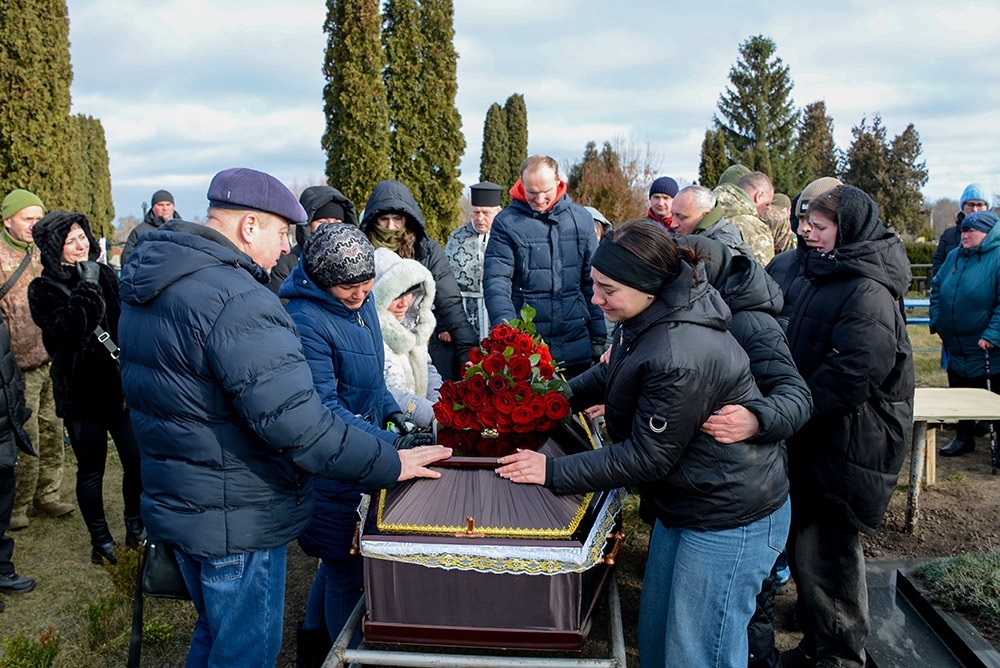 У Кагарлику провели в останню путь воїна Юрія Тригуба - 21