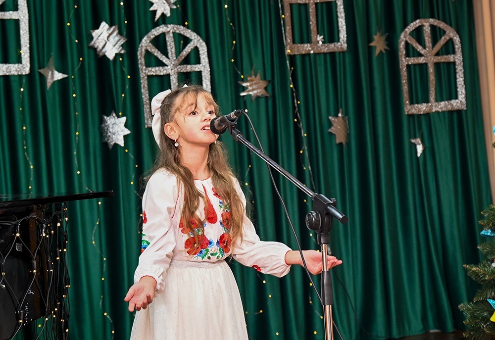 З теплом у кожне серце - Різдвяно-новорічне дійство в Кагарлицькій школі мистецтв